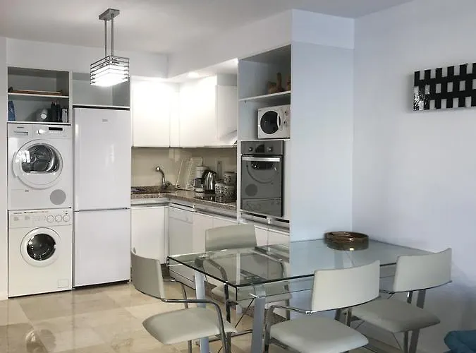 2000 Elegant * Marbella