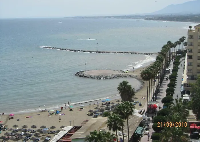 2000 Elegant * Marbella