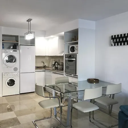 2000 Elegant * Marbella