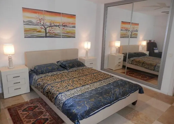 2000 Elegant * Marbella